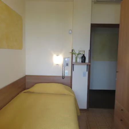 ホテル Merano