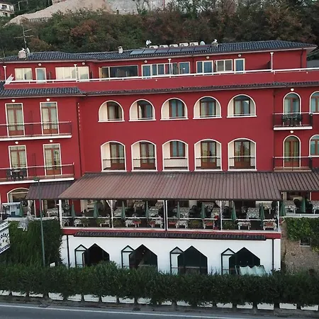 Merano 3* ברנצונה סול גארדה