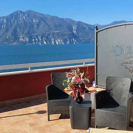 Merano 3* Бренцоне-суль-Гарда