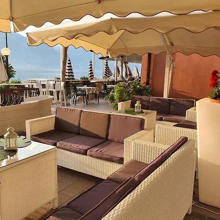 Hotel Merano Brenzone sul Garda