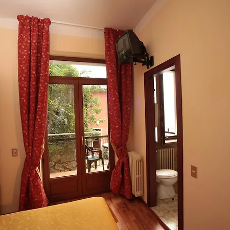 Hotel Merano Brenzone sul Garda