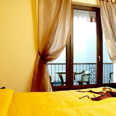 Hotel Merano Brenzone sul Garda