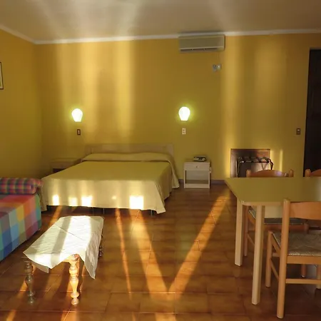 Ξενοδοχείο Merano Brenzone sul Garda