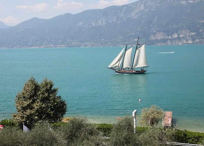 Hotel Merano Brenzone sul Garda