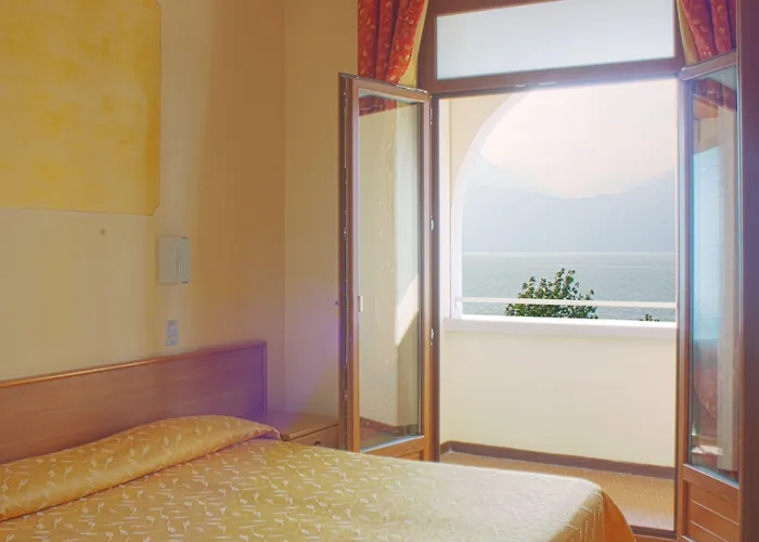 Merano Hotel Brenzone sul Garda