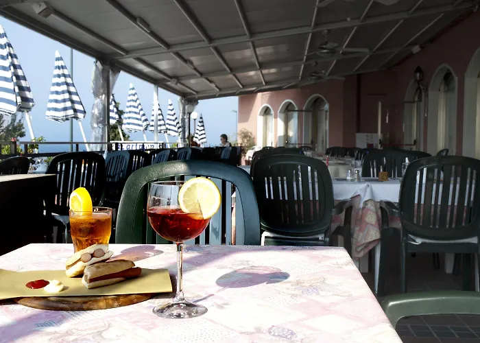 Hotel Merano Brenzone sul Garda